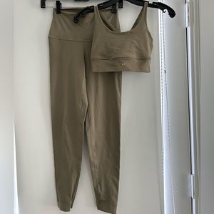 SET Active Olive Green Leggings and Sports Bra Set